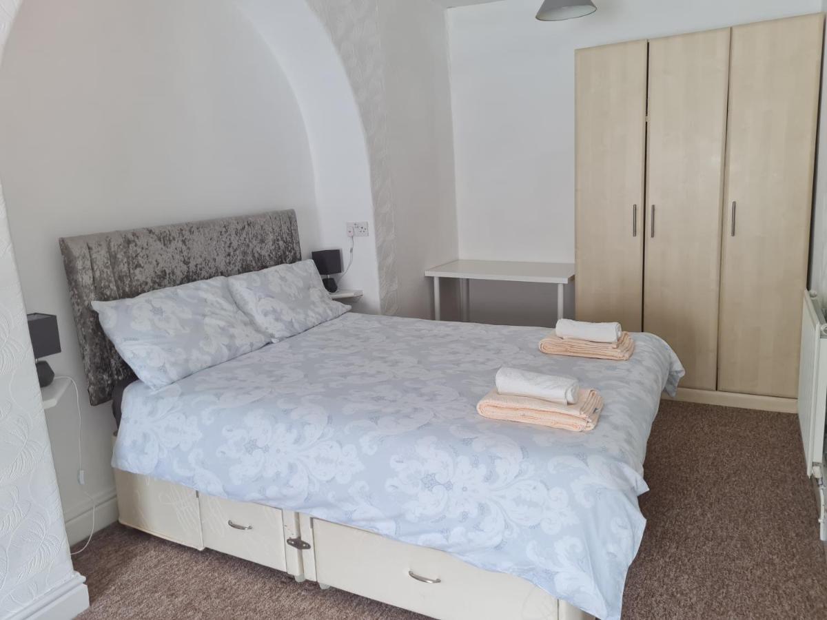 آبيريستويث 17 Bridge St, 3 Bedroom Flat المظهر الخارجي الصورة